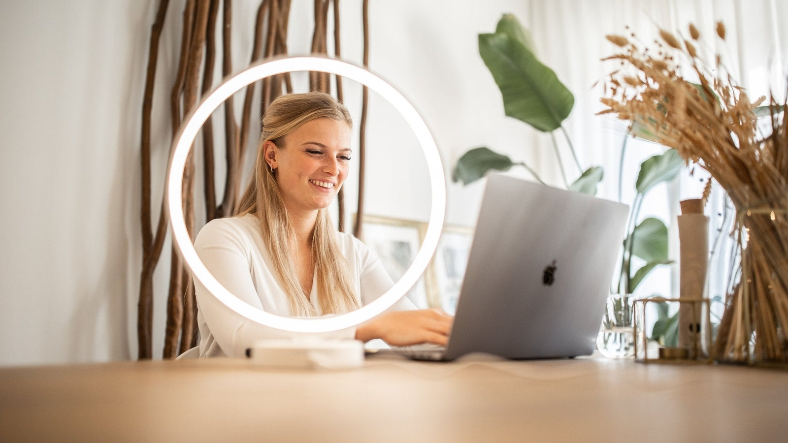 Waarom is licht zo belangrijk? - Liroma